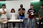 Estudante de Direito praticam argumenta&ccedil;&atilde;o